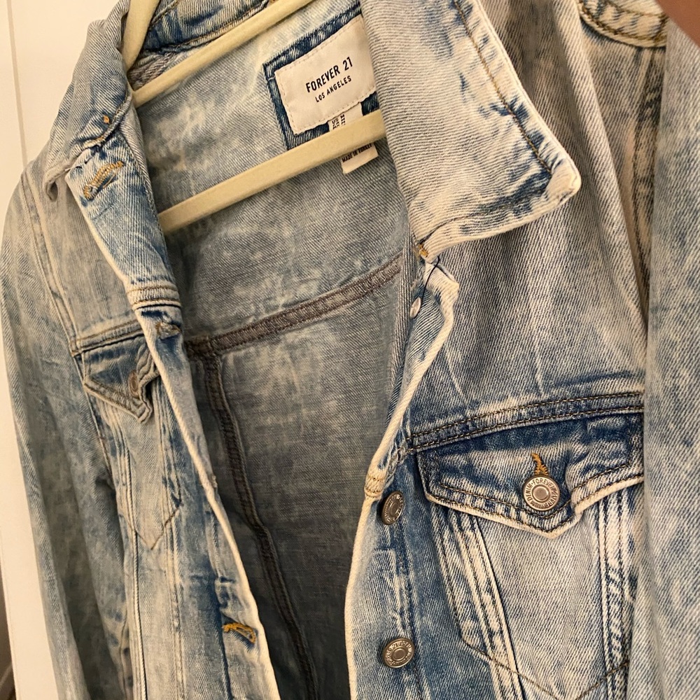 Jean jacket - Picture 3 of 3